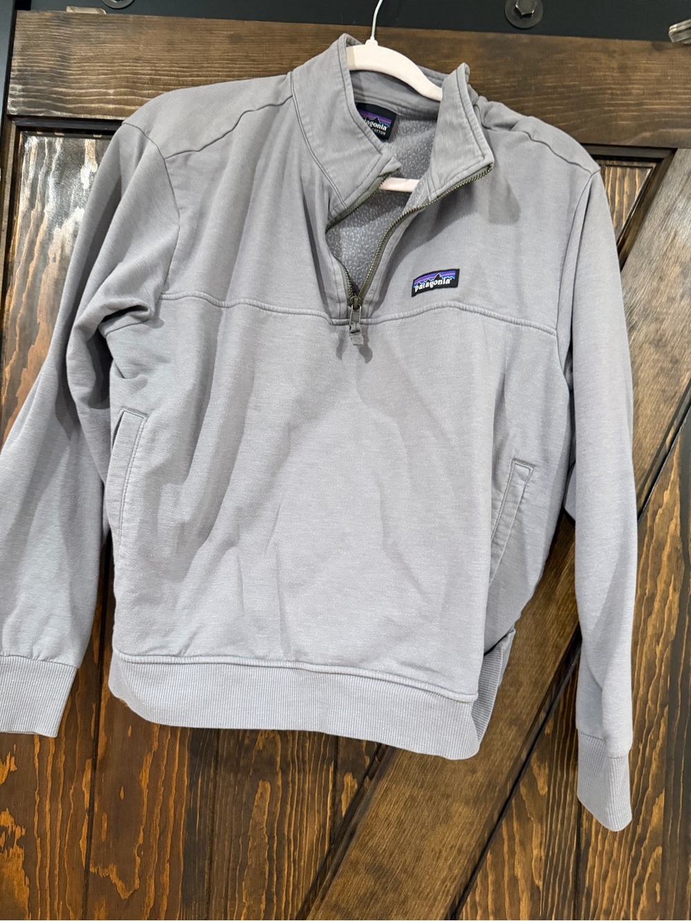 Patagonia Men's Light Gray Quarter-Zip Pullover Fleece